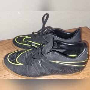Nike Hypervenom Ic US 7.0 Soccer Cleats